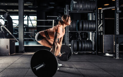 4 Sweet Benefits of Women Lifting Heavy Weights