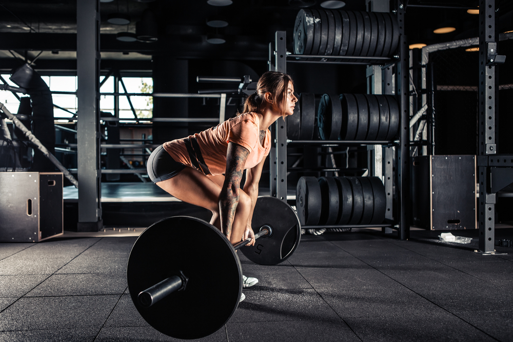 4 Sweet Benefits of Women Lifting Heavy Weights